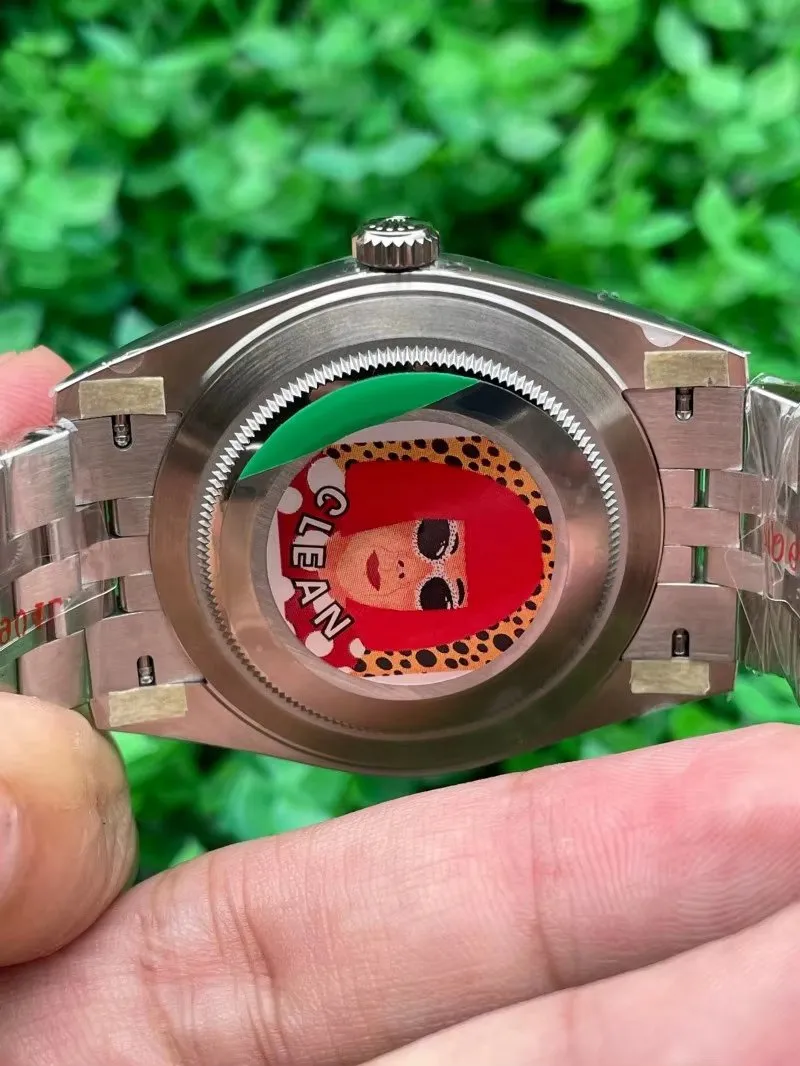 Luxury Mechanical Watch Detail 3