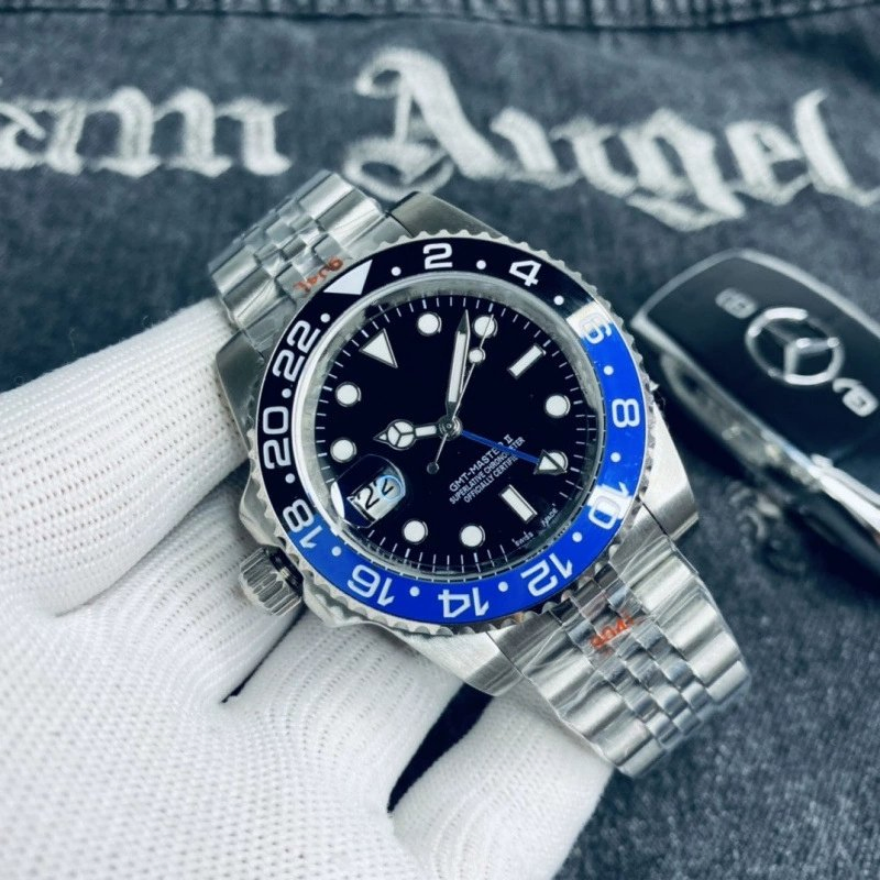 Wholesale Automatic Mechanical Men's Watches 1: 1 Super Copy Swiss Clock Dual Time Zone Stainless Steel Night Light Wrist Watch