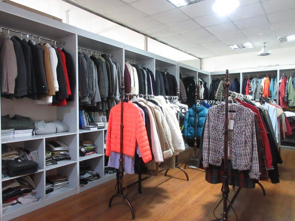 Sample Room 2
