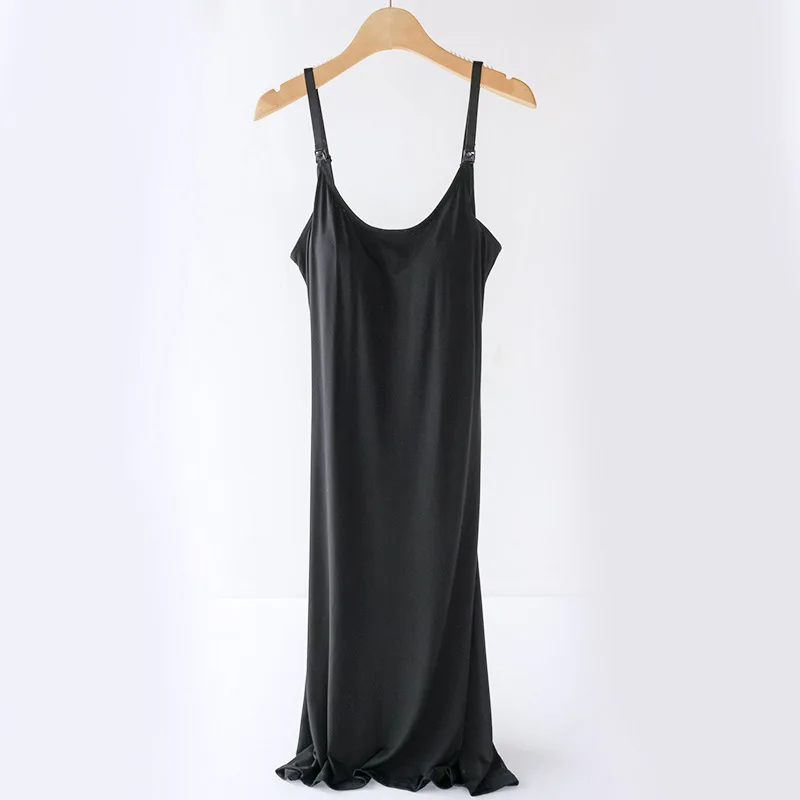 Nursing dress detail