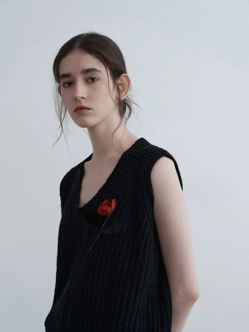 V-Neck Loose Wool Sweater Women's Vest Knitted Sweater