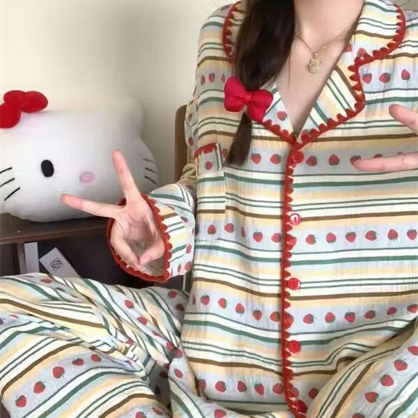 Sweet and Cozy Loungewear Design Spandex Cotton Women's Sleepwear Long Sleeve Pajamas Sets