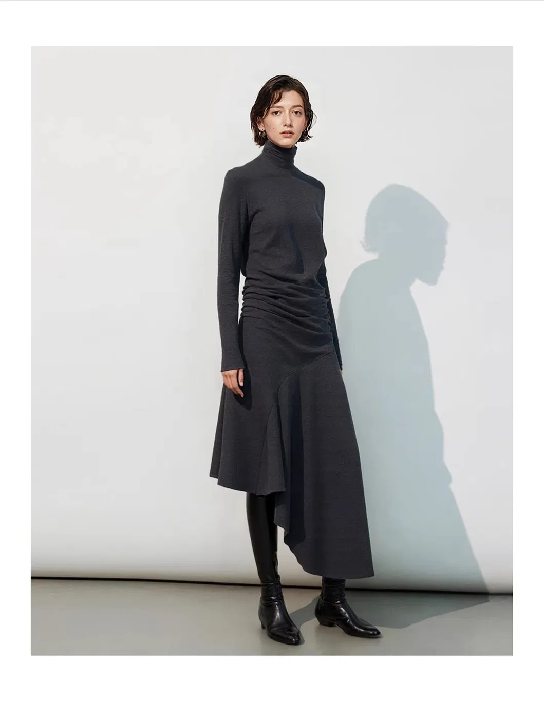 Chic Stripes Dress Collection with Customized Logo for Fashion Lovers