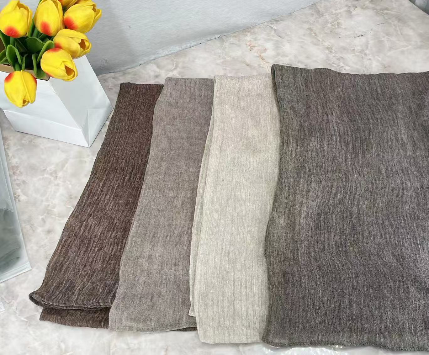 2025 New Design Antique Color Fashion Rayon Textured Hijab Crinkle Pattern Muslim Women's Hijab Dyed Wrinkled Long Scarf QK351