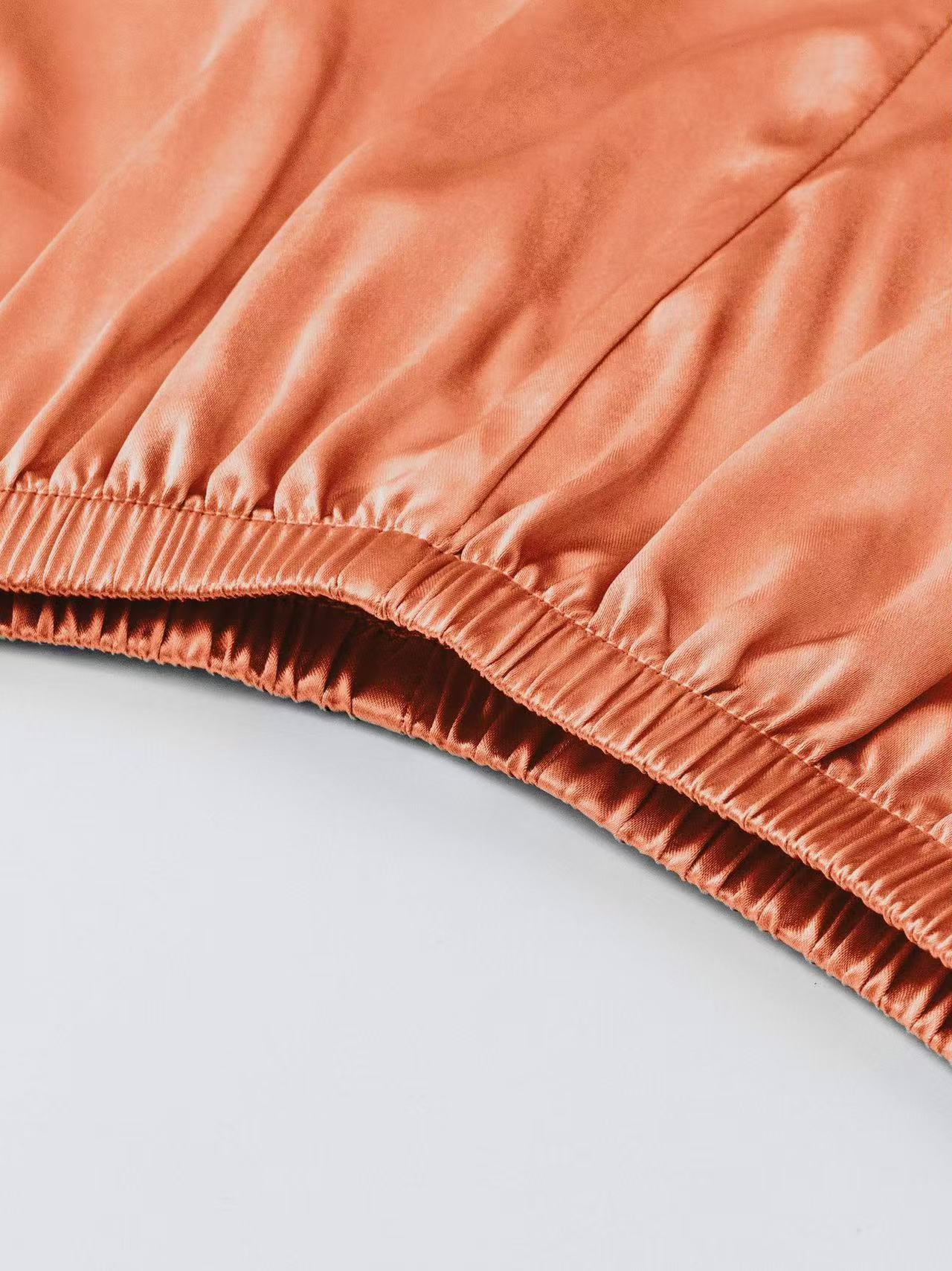 Hemline and Trim Detail 3