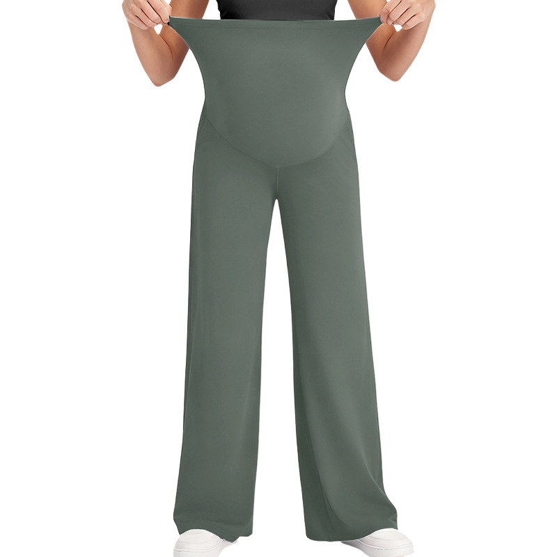 Fashion item showcase