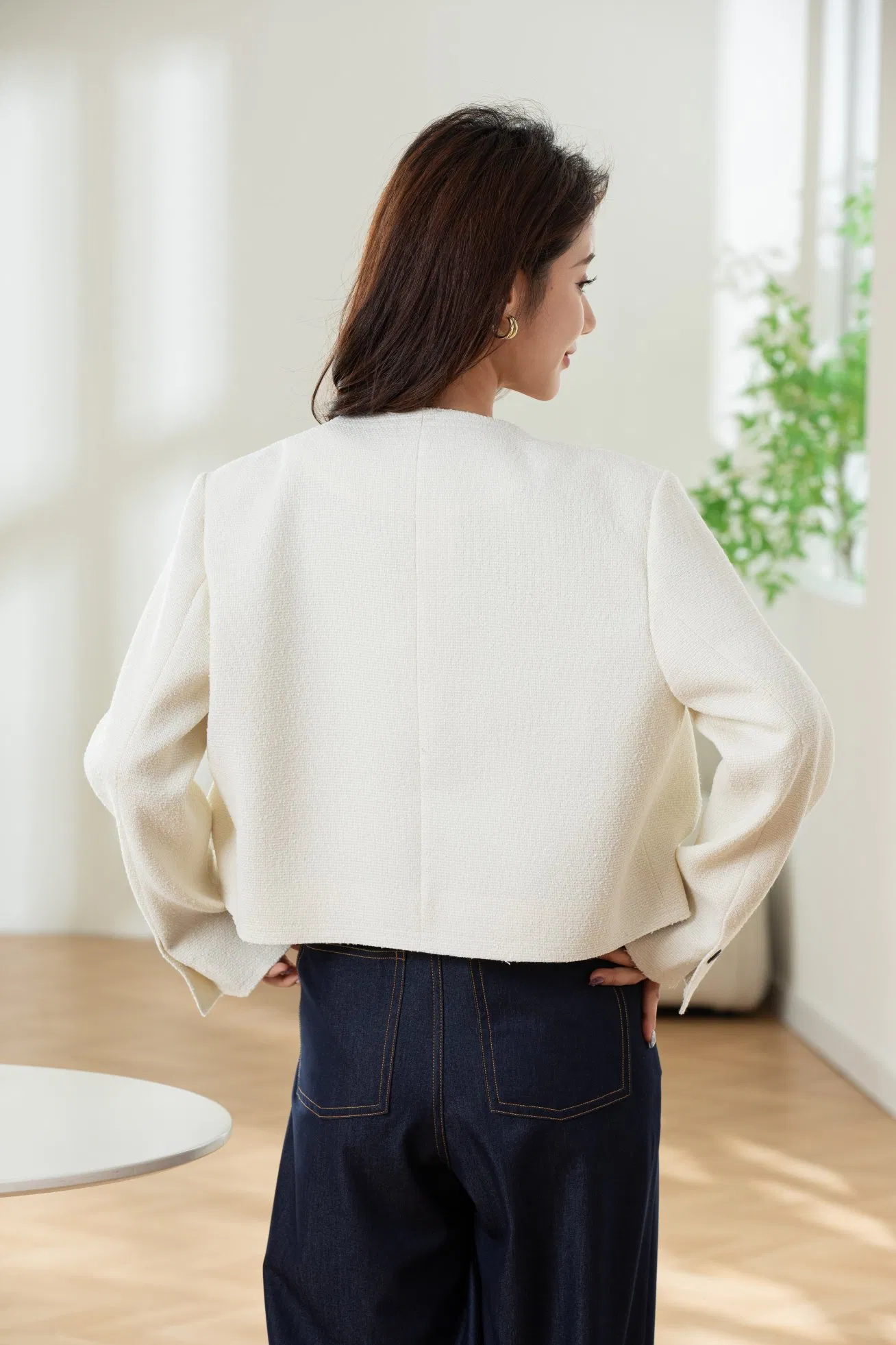 Premium Elegant Women Padded Shoulder Outerwear ODM/OEM