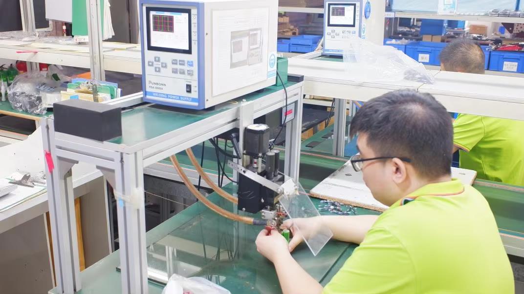 Soldadura de Celdas Solares - Cell Welding proceso automatizado SGW Solar