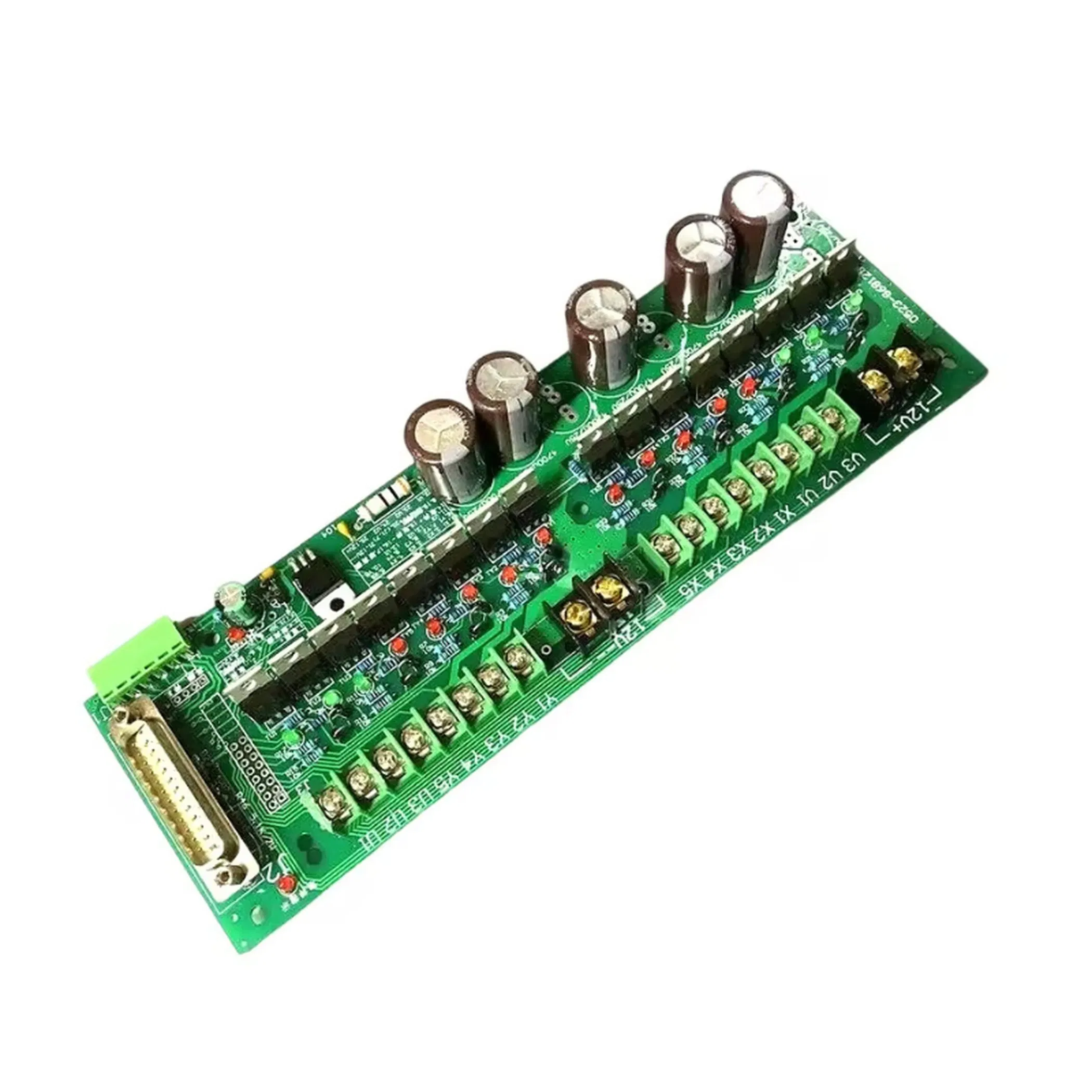 Solución de Placa de Circuito Impreso para Monitoreo de Almacenamiento de Baterías en Contenedores
