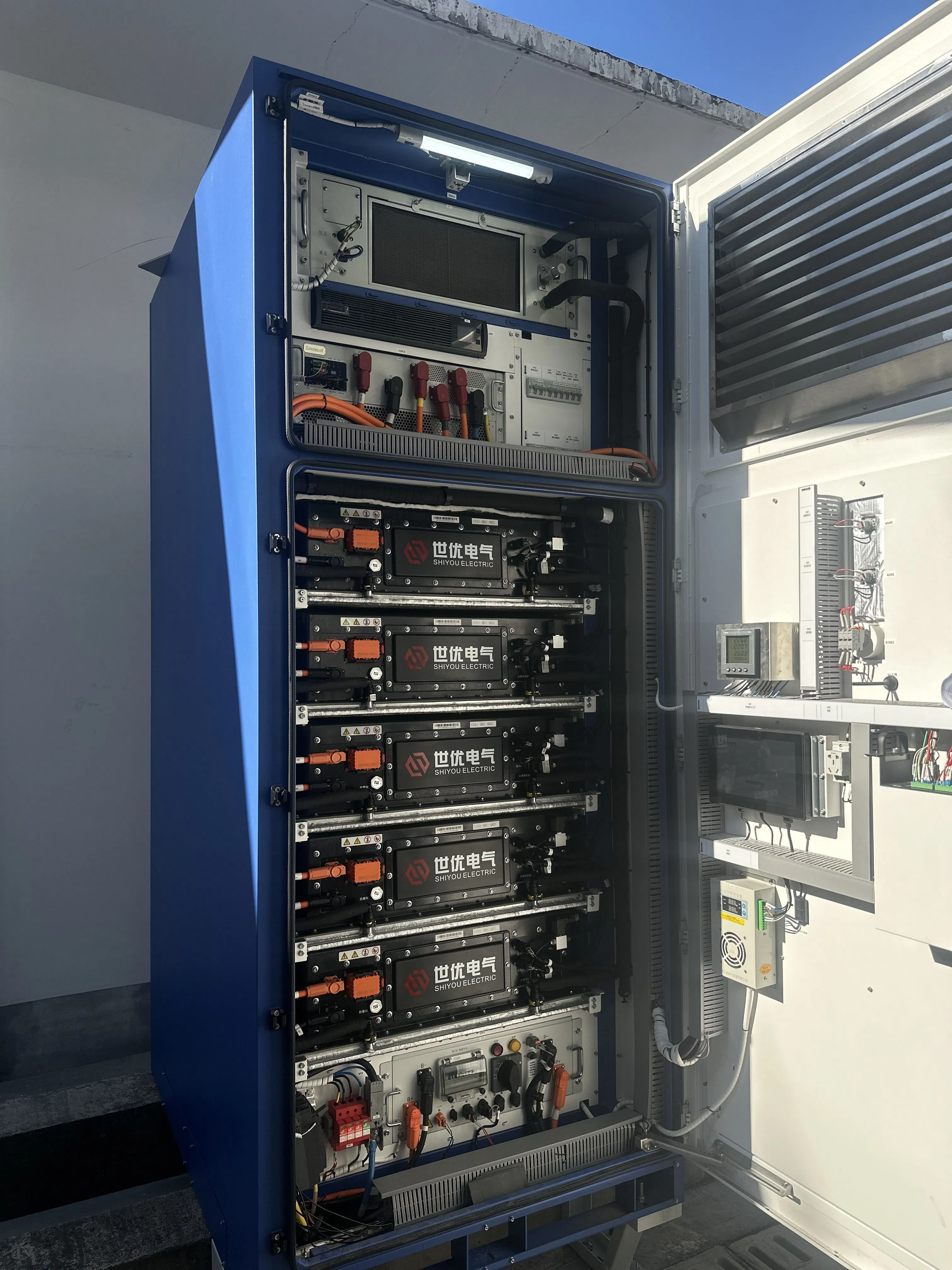 125W 233kwh Sistema de Suministro de Energía Solar Sistema de Almacenamiento de Baterías de Litio