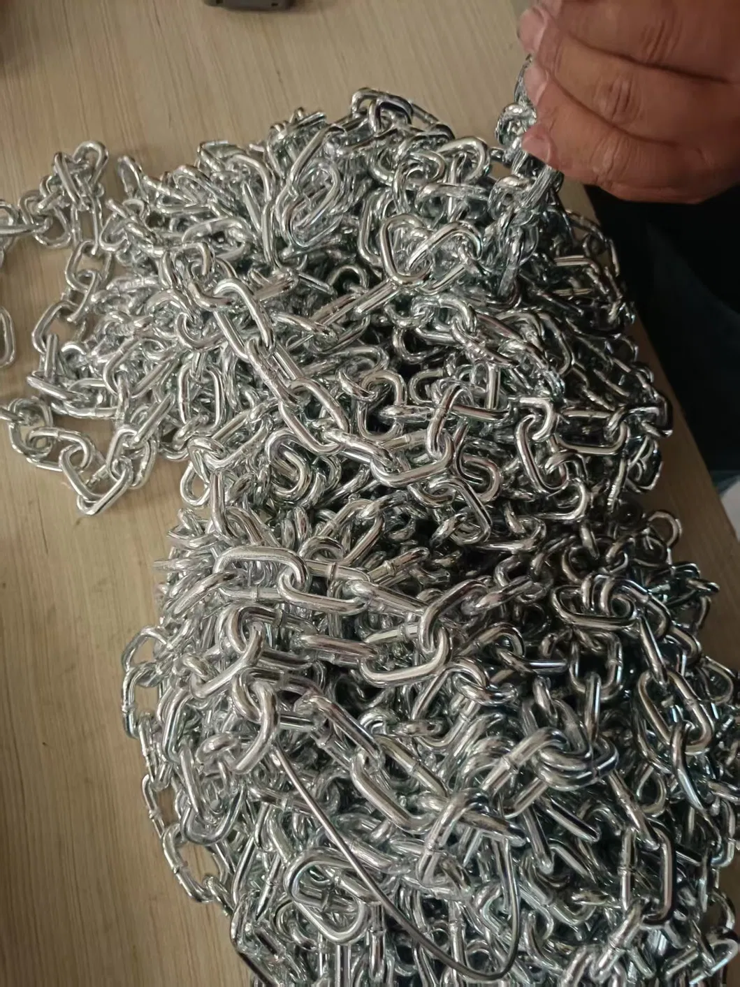 Detailed chain 8