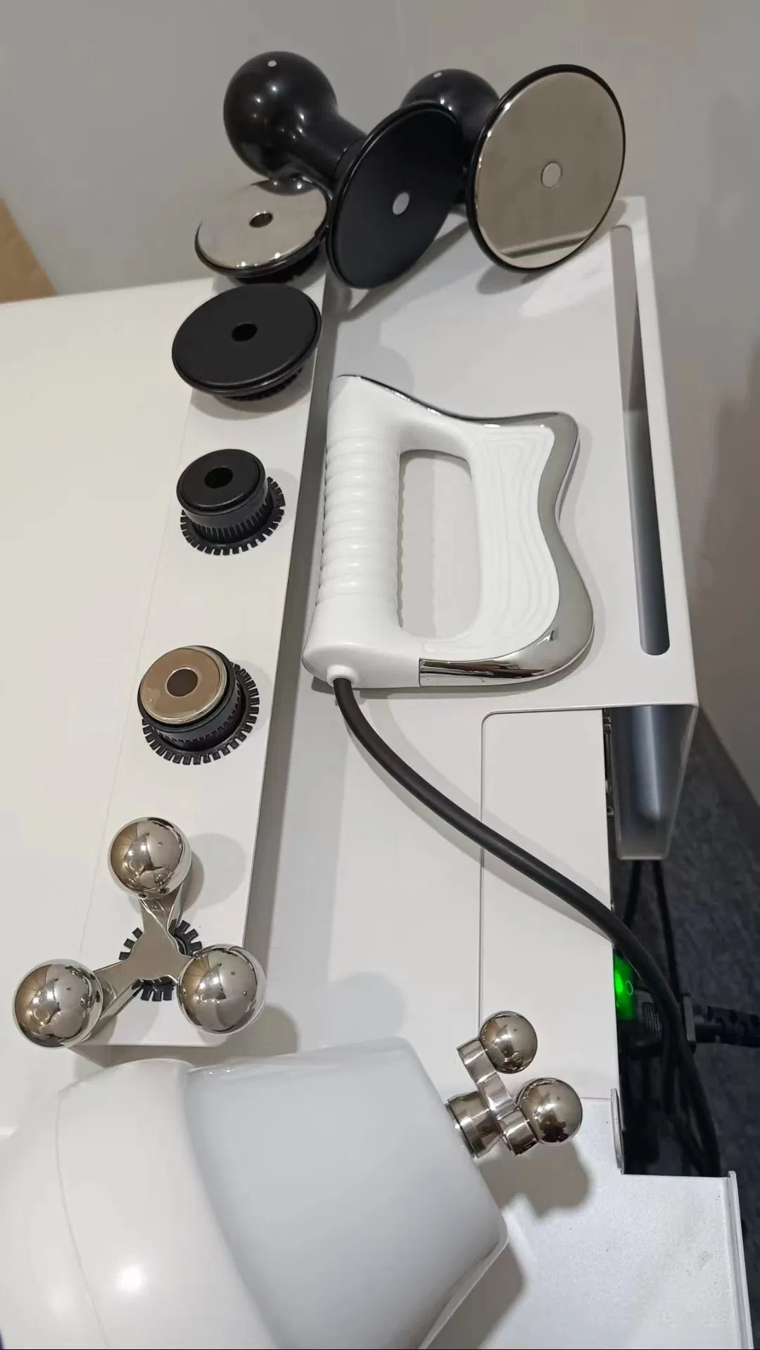 Professional Deepba 448K 20K Body Care Tecar Therapy Radio Frequency Health Slimming Machine