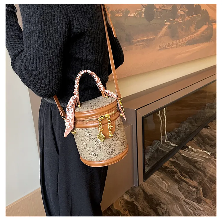 Novas Bolsas de Ombro por Atacado de Alta Qualidade, Bolsas de Balde de Luxo para Mulheres