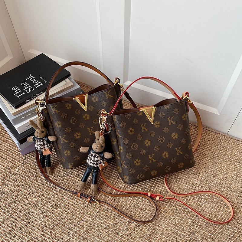 Bolsas de Ombro Designer para Mulheres em Couro PU 1: 1 Bolsas de Mão Estilo Balde para Senhora