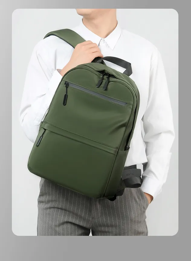 Mochila de Viagem para Laptop Espaçosa e Resistente à Água com Carregamento USB Elegante 16inch