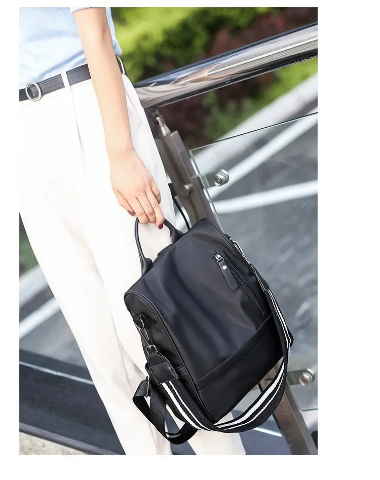 Mochila Escolar para Meninas Moda Mochila Multifuncional Casual para Mulheres Designers Mochila Mini de Nylon