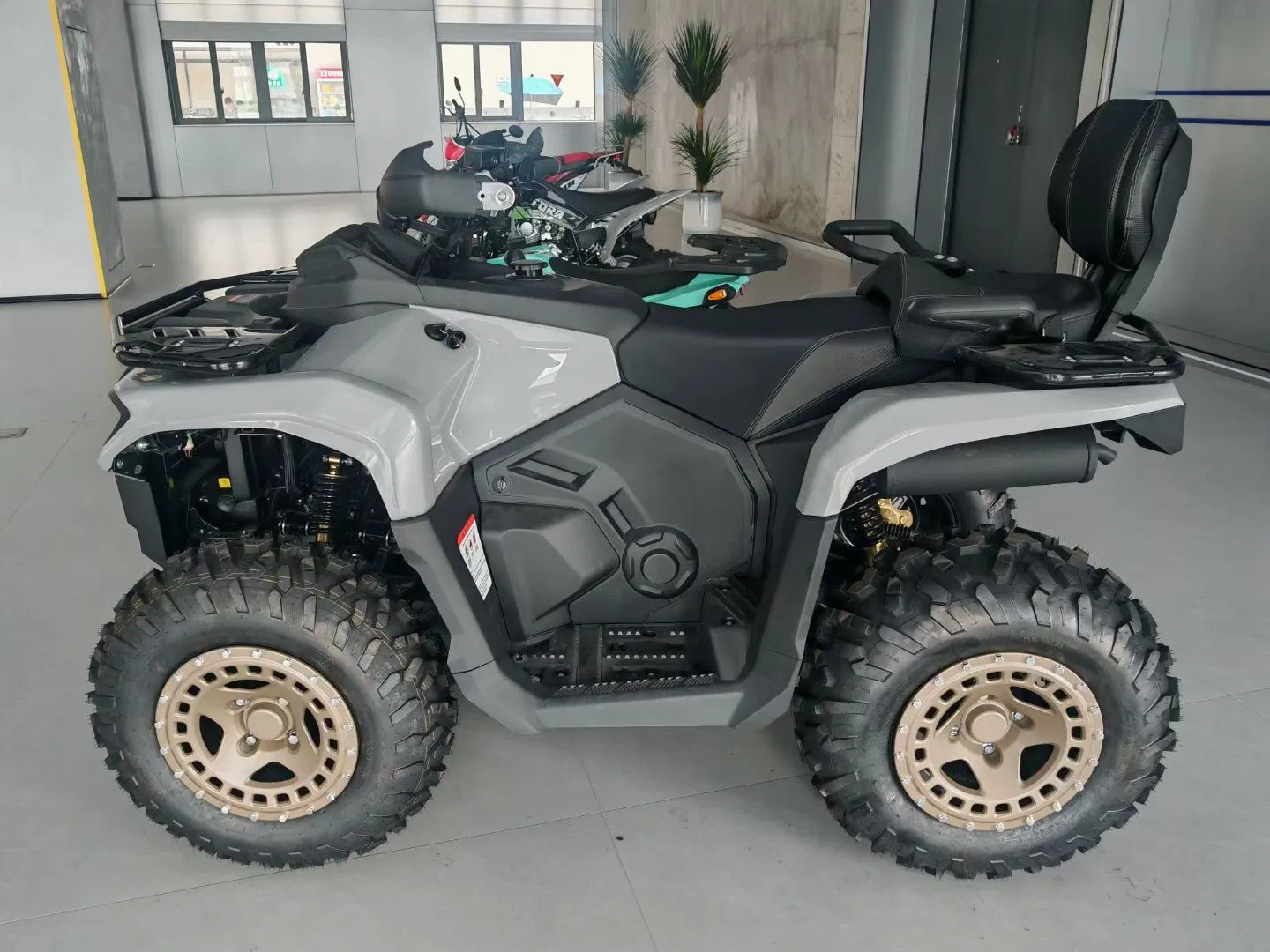 300cc ATV Utilitário: Luz LED Frontal Quad, para Trabalho Noturno em Camping, Motor Refrigerado a Óleo para Estradas de Montanha, Adequado para Trabalhadores ao Ar Livre e Campistas, Confiável