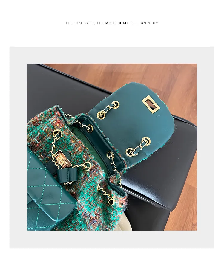 Mochila Mini de Pelúcia com Design de Logo Marca Famosa de Couro Luxuoso para Mulheres Mochila Personalizada com Quilting