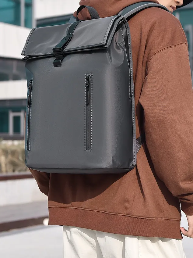 Mochila de Designer Masculina de Luxo com Fecho Magnético para Viagens de Negócios