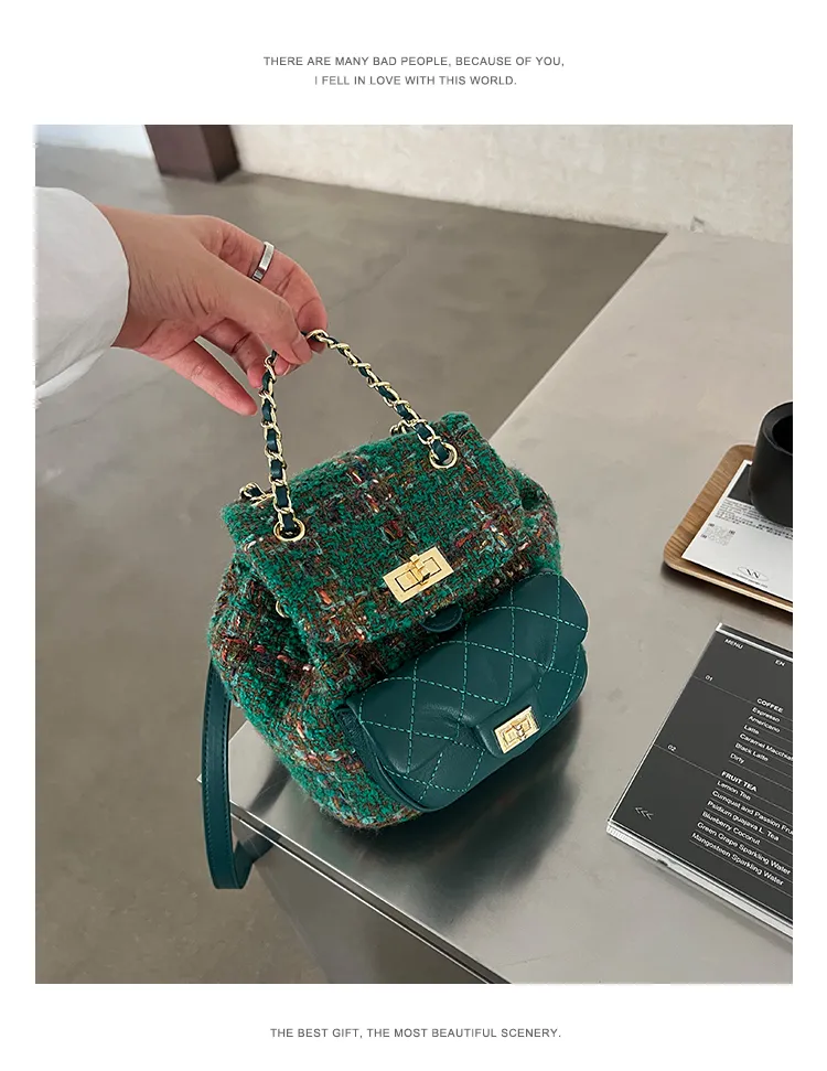 Mochila Mini de Pelúcia com Design de Logo Marca Famosa de Couro Luxuoso para Mulheres Mochila Personalizada com Quilting