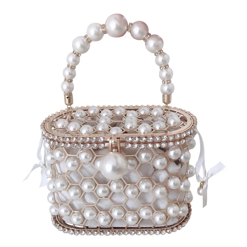 Bolsa de Pérola Feminina 1