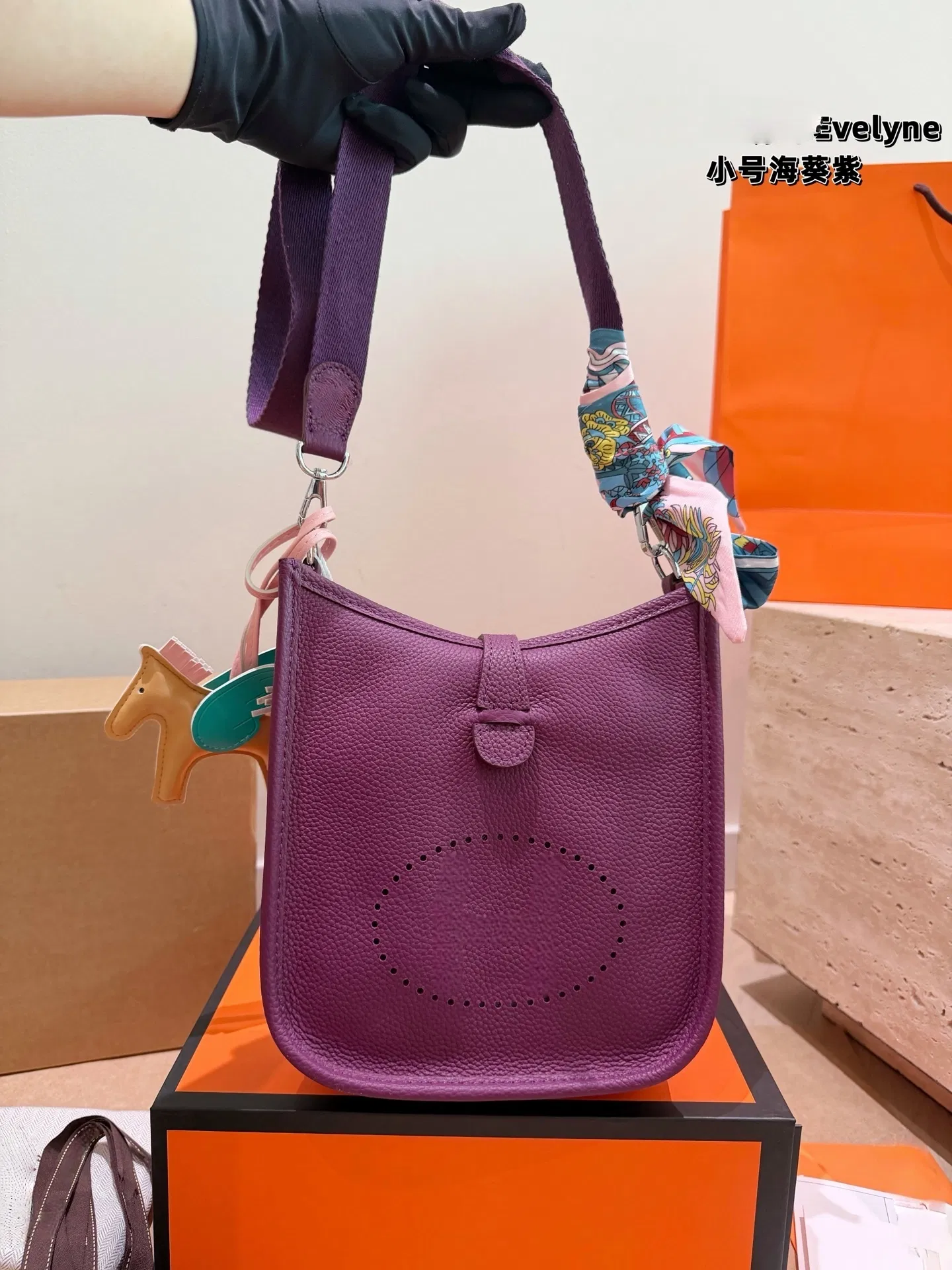 Detalhe Bolsa Mini Hobo 2
