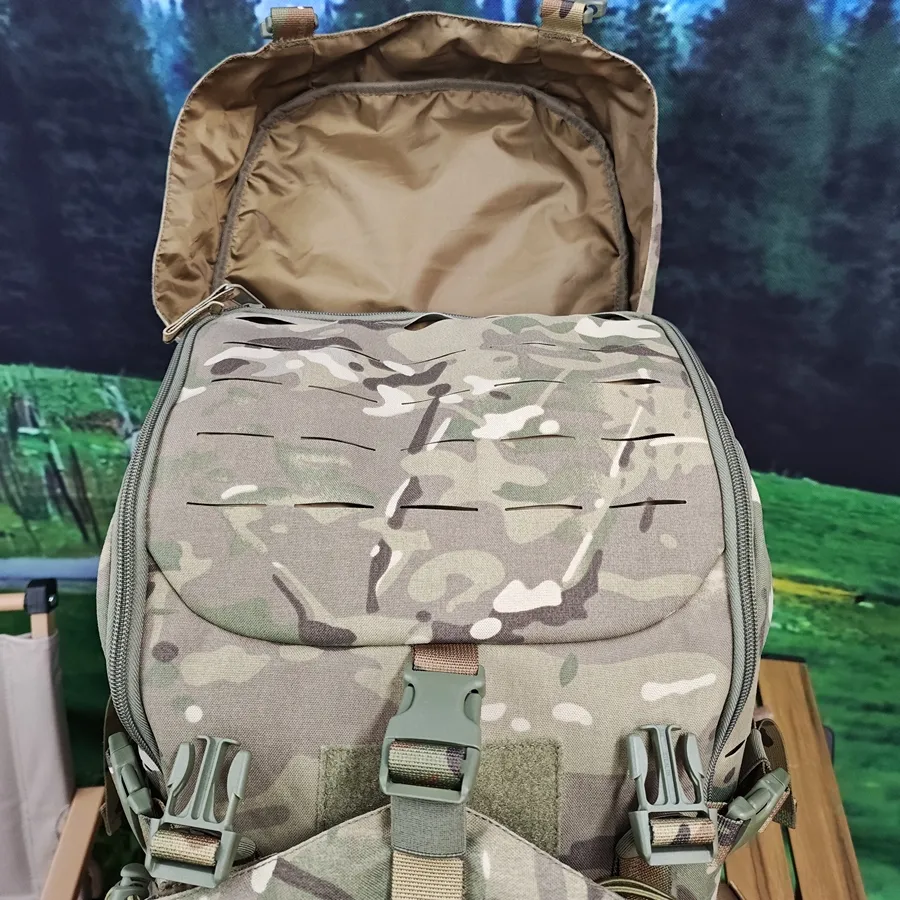 Bolsos Laterais Práticos