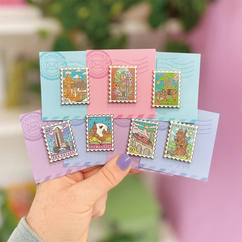 Emblema de Pin Estampado em Metal Personalizado com Esmalte Estrela da Noite Dourada