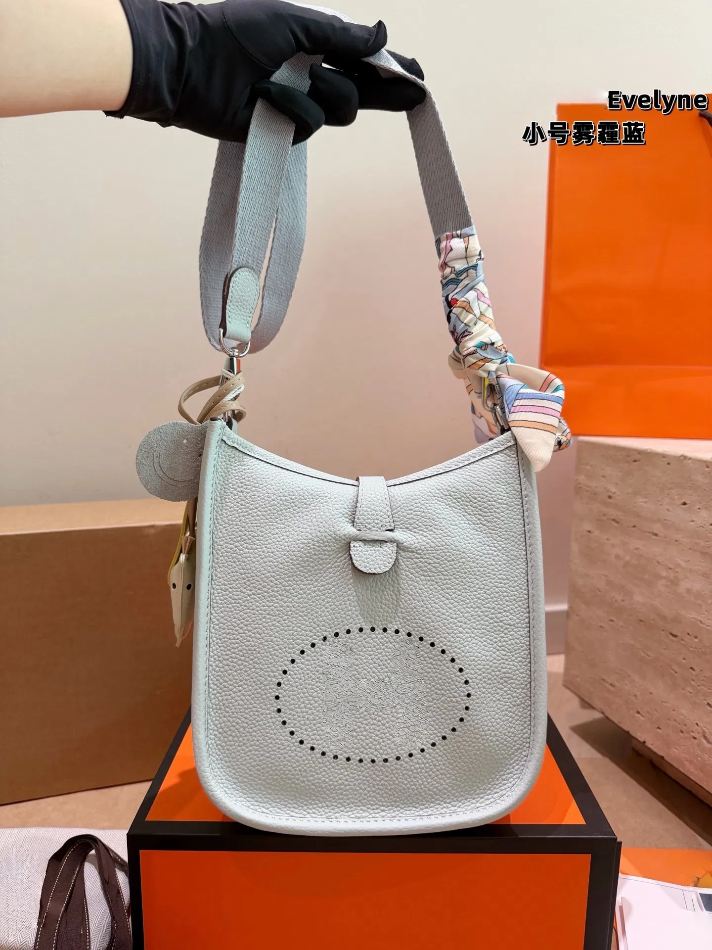 Detalhe Bolsa Mini Hobo 6