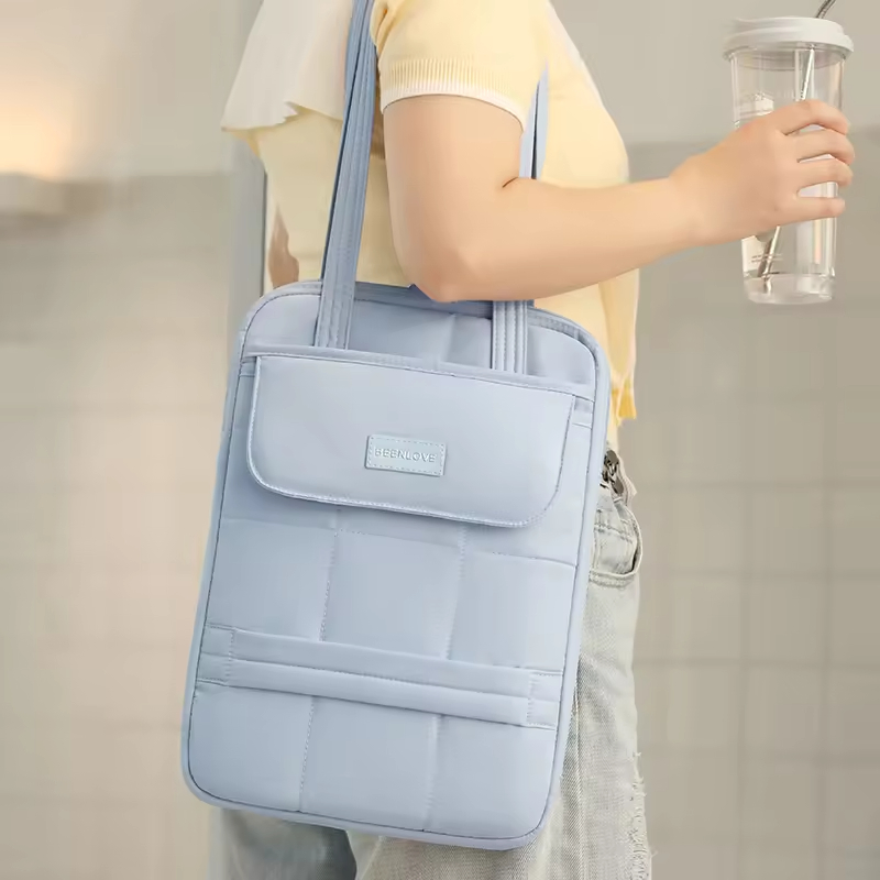 Bolsa de Ombro Slim Unissex Estilosa em Poliéster Durável, Impermeável, À Prova de Choque, com Múltos Compartimentos e Anti-Risco