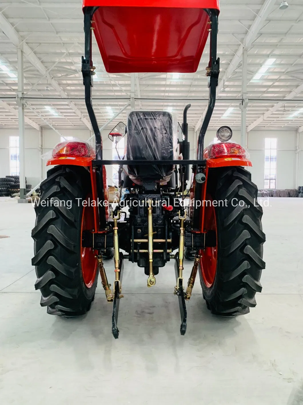 Trator Detalhe 4
