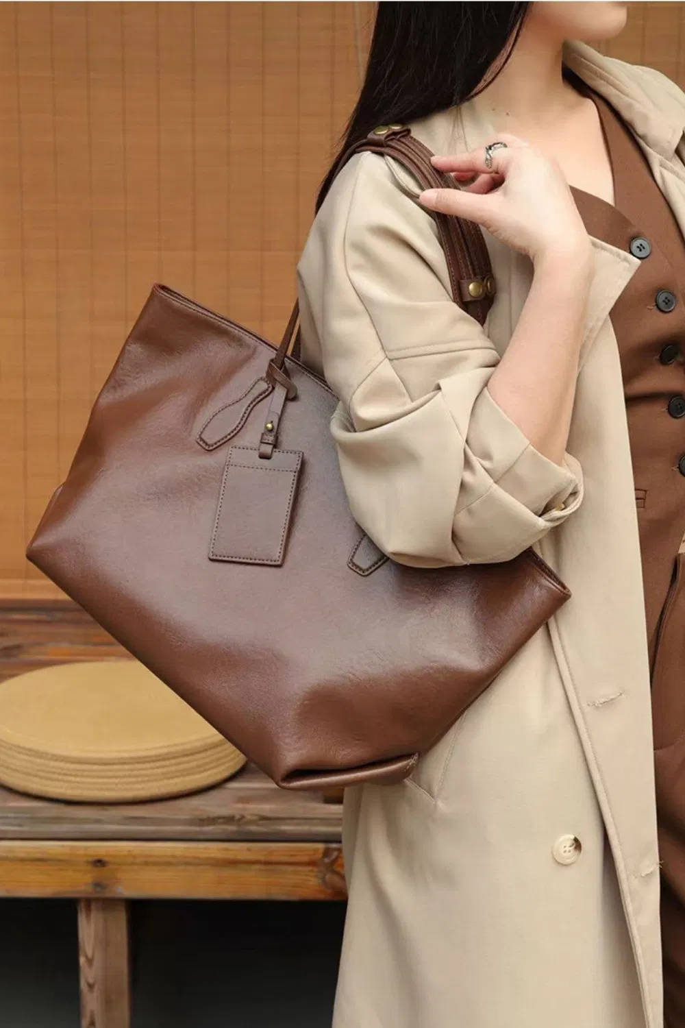 Bolsa Tote de Couro de Grão Superior para Mulheres com Grande Capacidade, Bolsa de Mão Versátil com Múltiplos Compartimentos para Escritório e Uso Diário