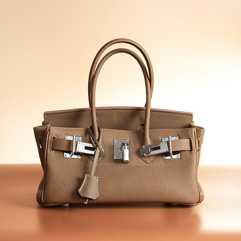 Marca de Designer Chic e Trendy Clone Senhora Moda Couro Premium Alta Qualidade Elegante Clássico Bolsa de Mão Couro de Alta Grão Estilo Horizontal Platina Mulheres Bolsa Durável