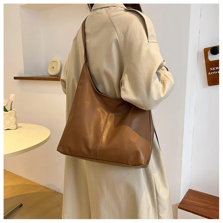 Bolsa Hobo Grande de PU Macio com Alça Ajustável e Estilo Trendy