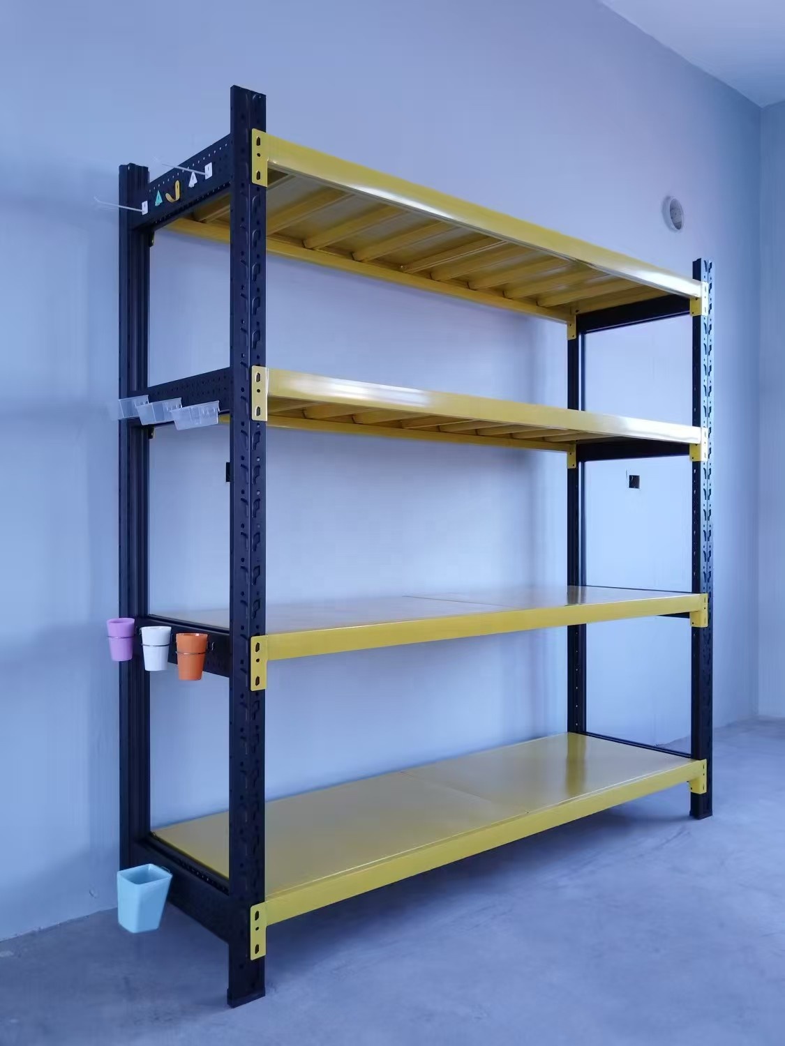 New High Quality Medium Duty Warehouse Shelf Industrial Warehouse Racking Storage Shelf Manufacturer
