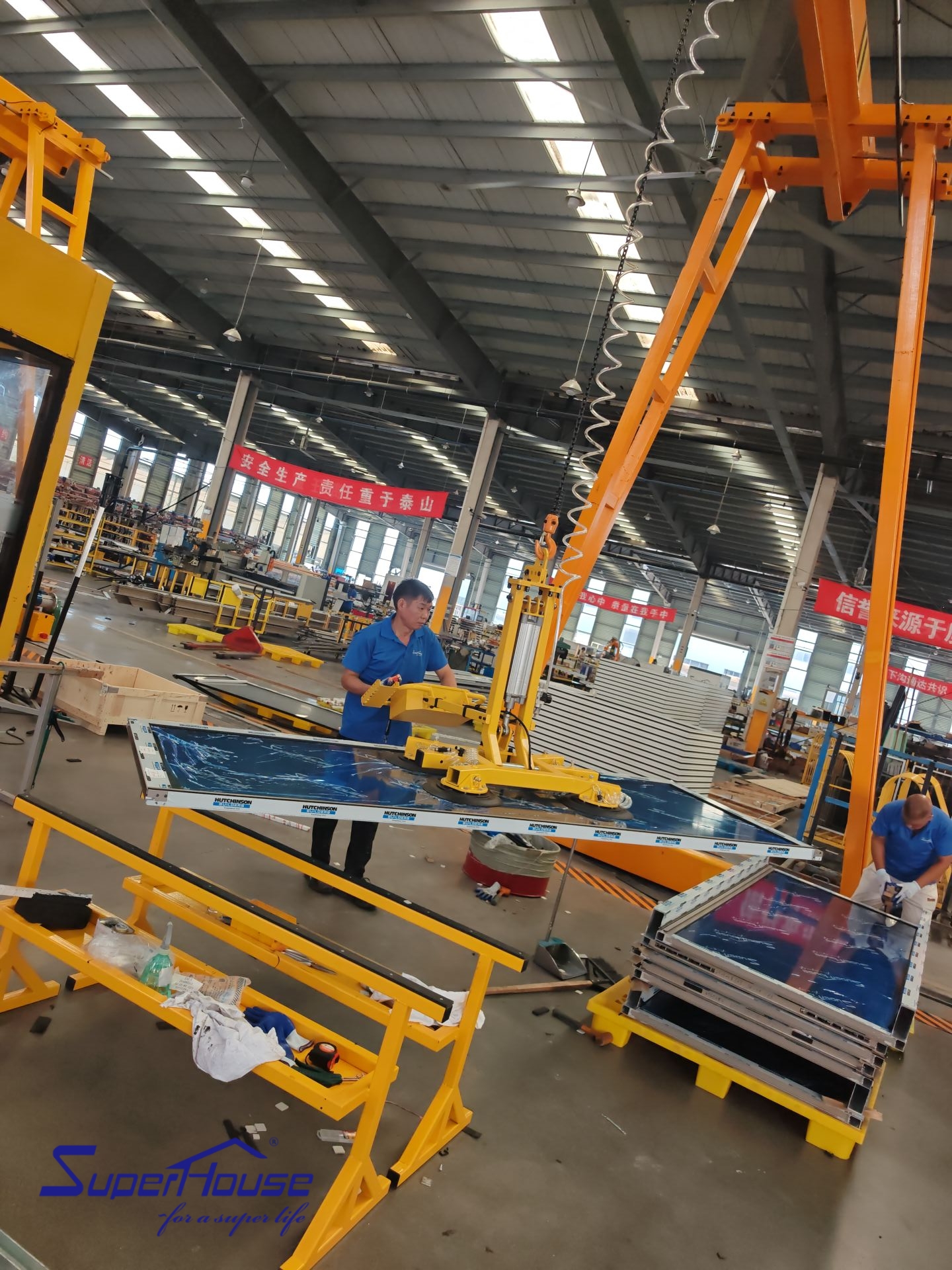 Overhead Crane-operated Extra-large Thermal Break Aluminum Alloy HT Insulated Glass Hidden Frame Curtain Wall