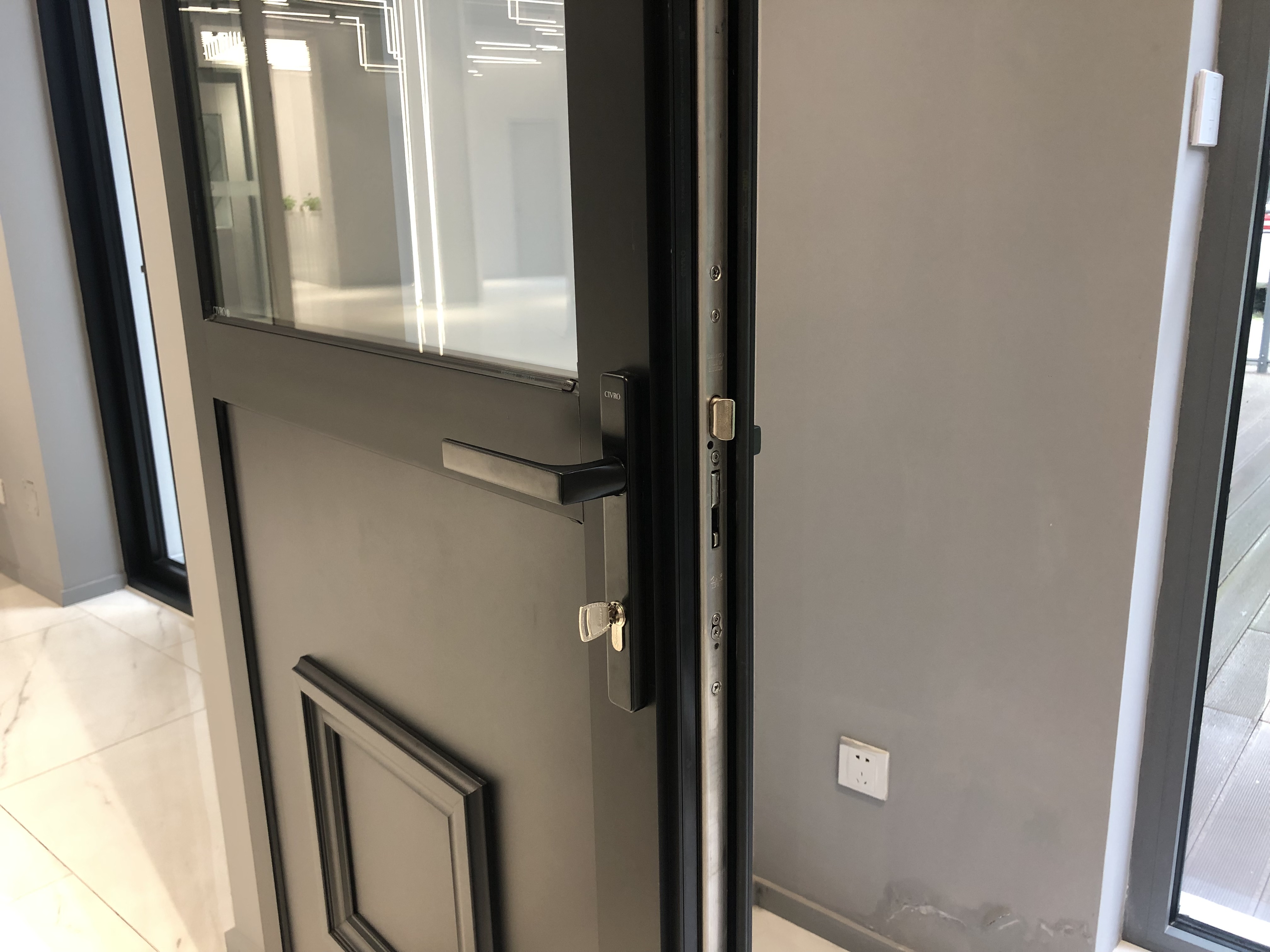Main Aluminum Front Entry Door Double Tempered Glass New Design Exterior Modern Black Steel Graphic Design Aluminum Alloy CN;SHG