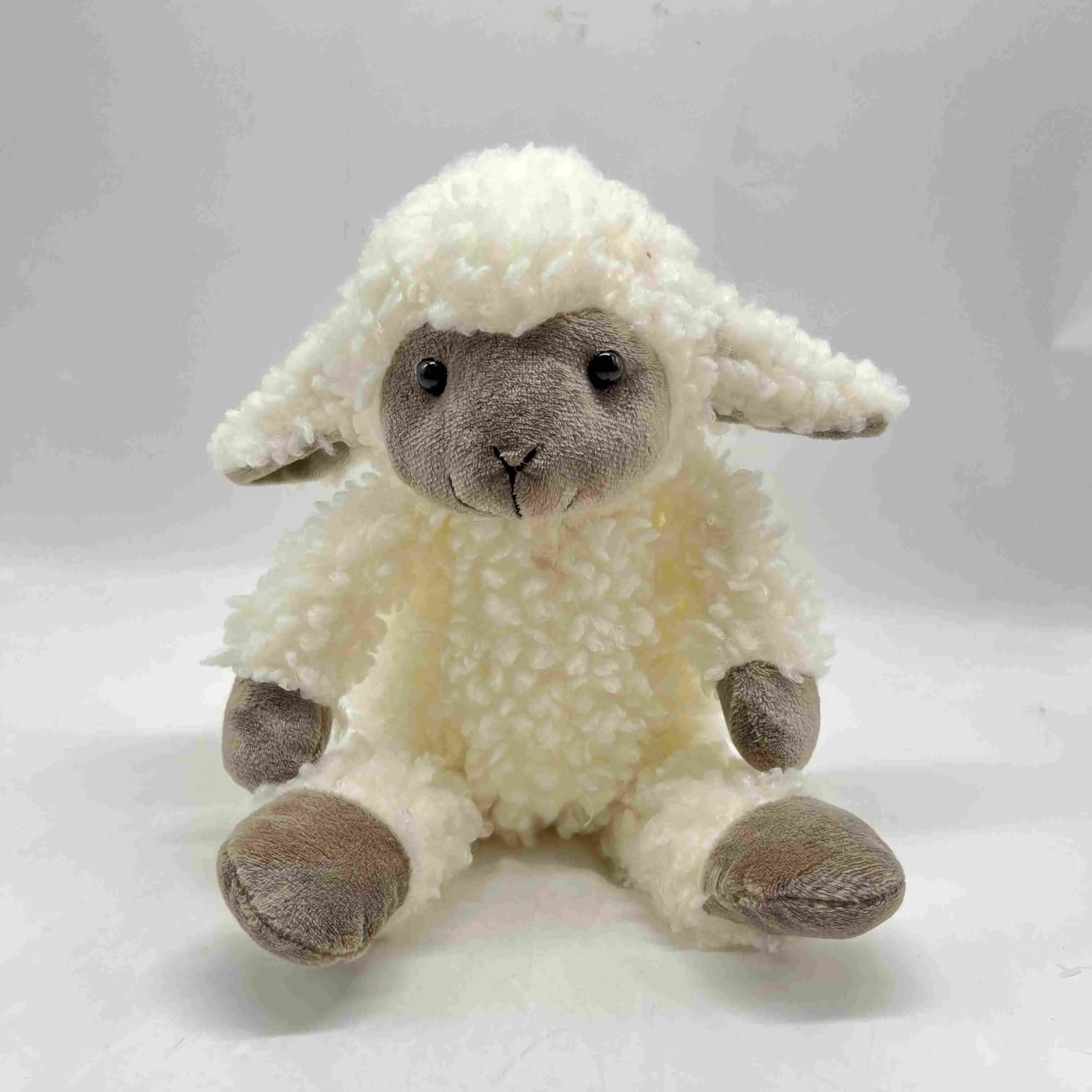 China Super Cute Sitting Sheep Plush Toys in Three Colors, Soft & Cuddly Stuffed Animals Supplier, Factories