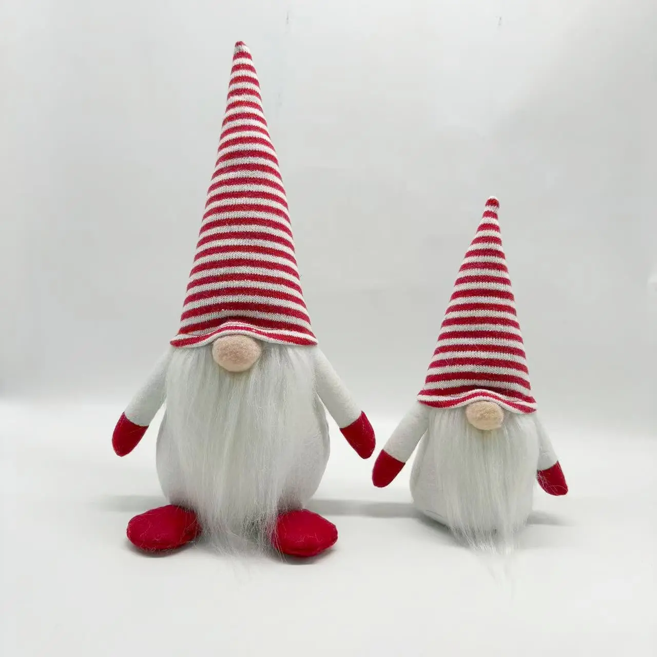 Wholesale 6-Piece Christmas Gnome Set | 3 Styles of Big & Small Plush Holiday Gnomes Suppliers, Factory