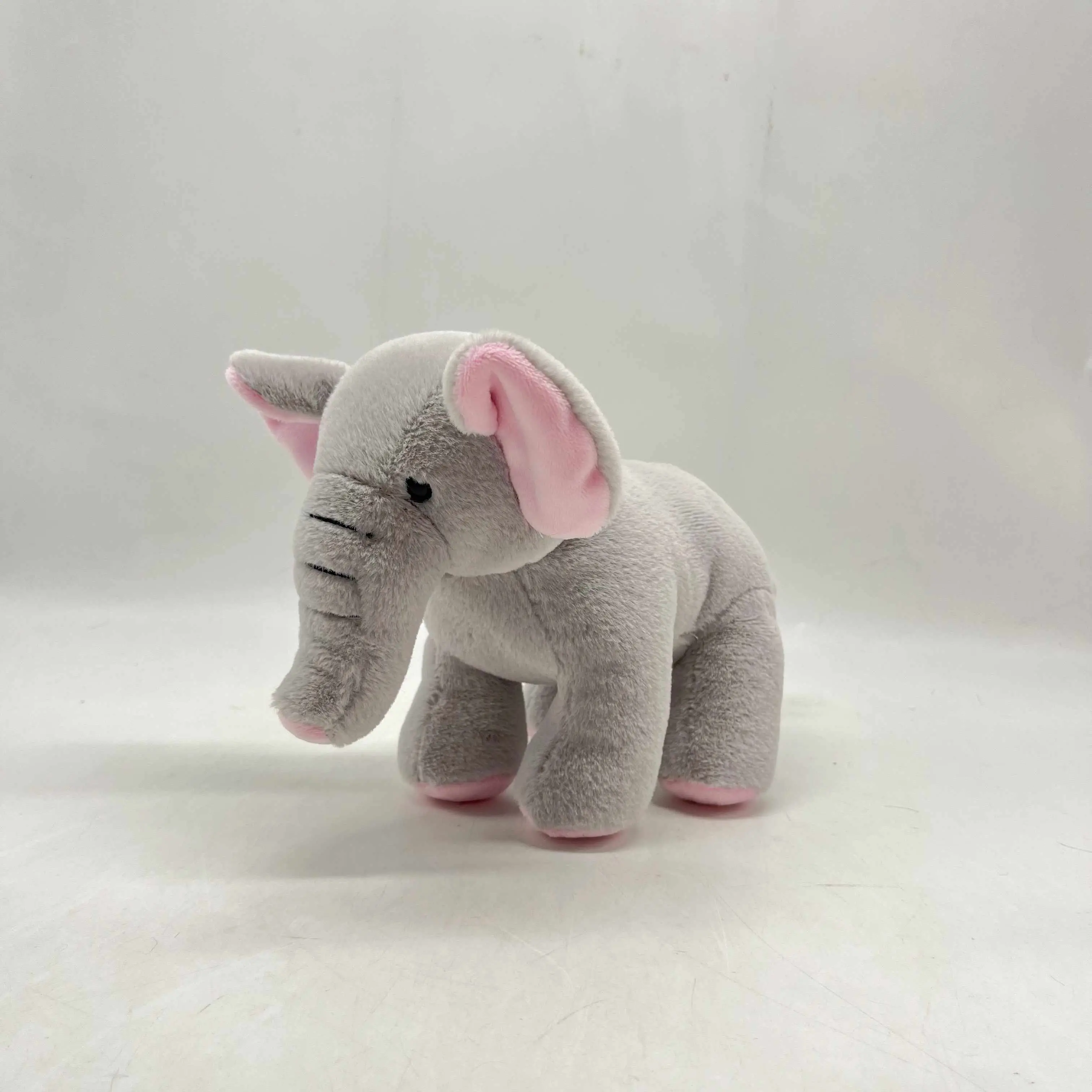 China Charming Elephant Plush Toys: Standing & Sitting, Two Sizes, Ideal Cuddly Companions Manufacturers, Factories
