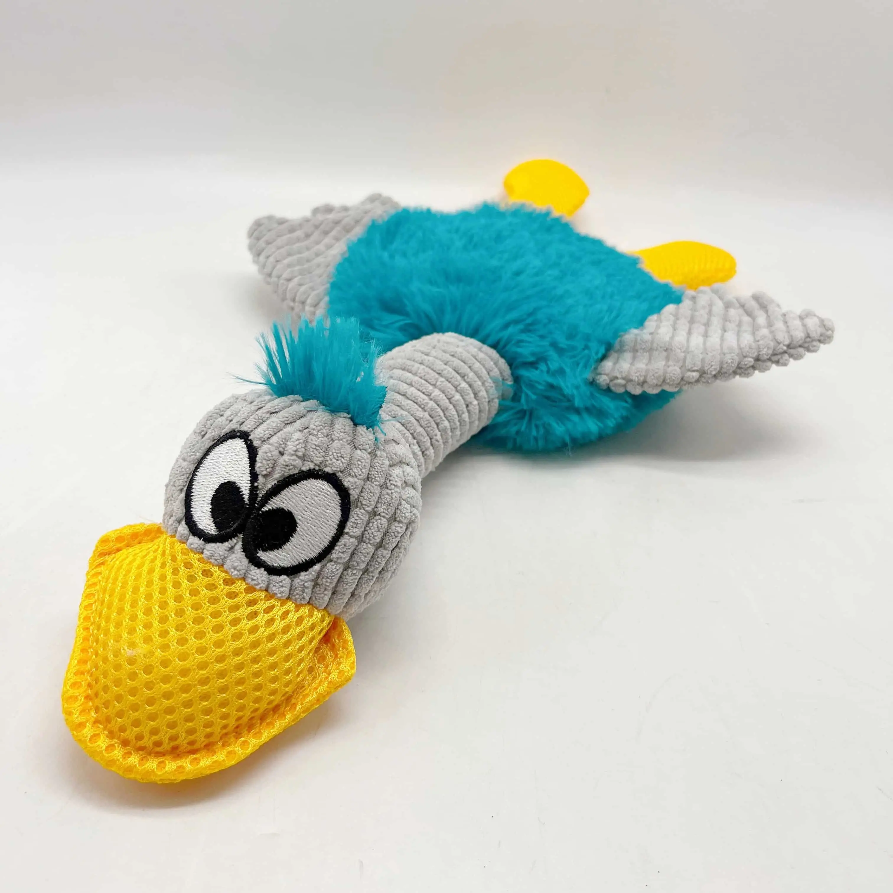 Wholesale Cute Duck Tug Toys | Fluffy Body & Mesh Beak for Play Manufacturer, Supplier