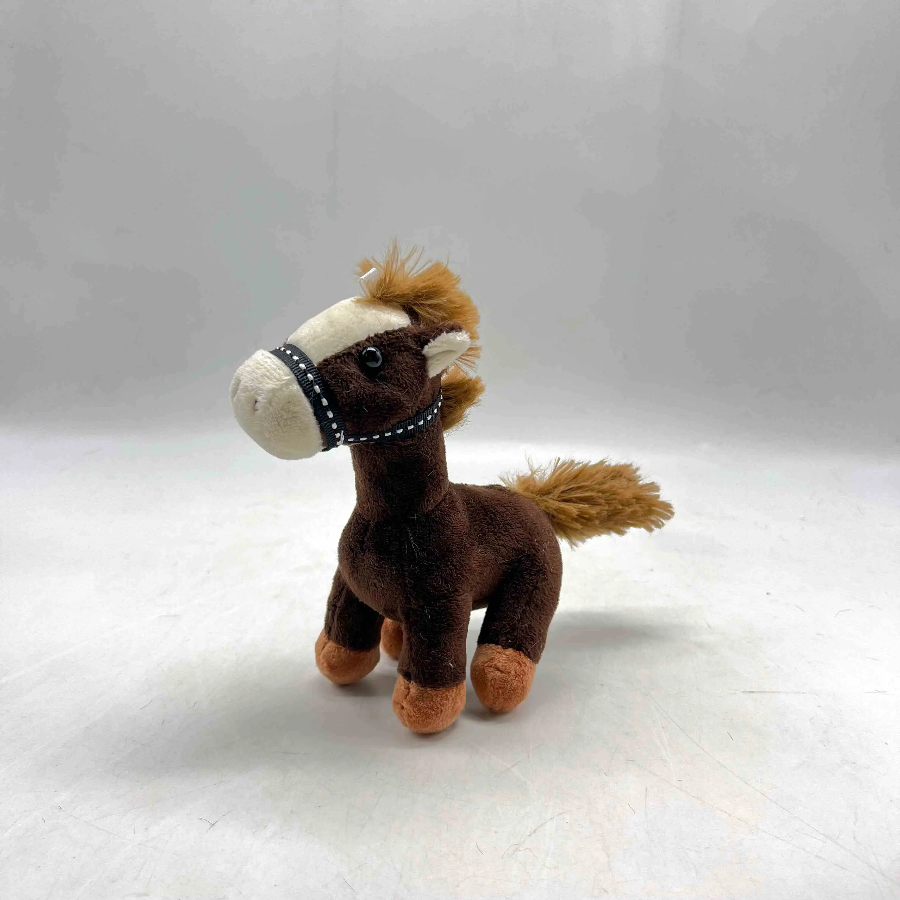 China Adorable Standing Horse Plush Toys - Two Sizes, Two Colors, Cute Soft Stuffed Animals Factory, Factories