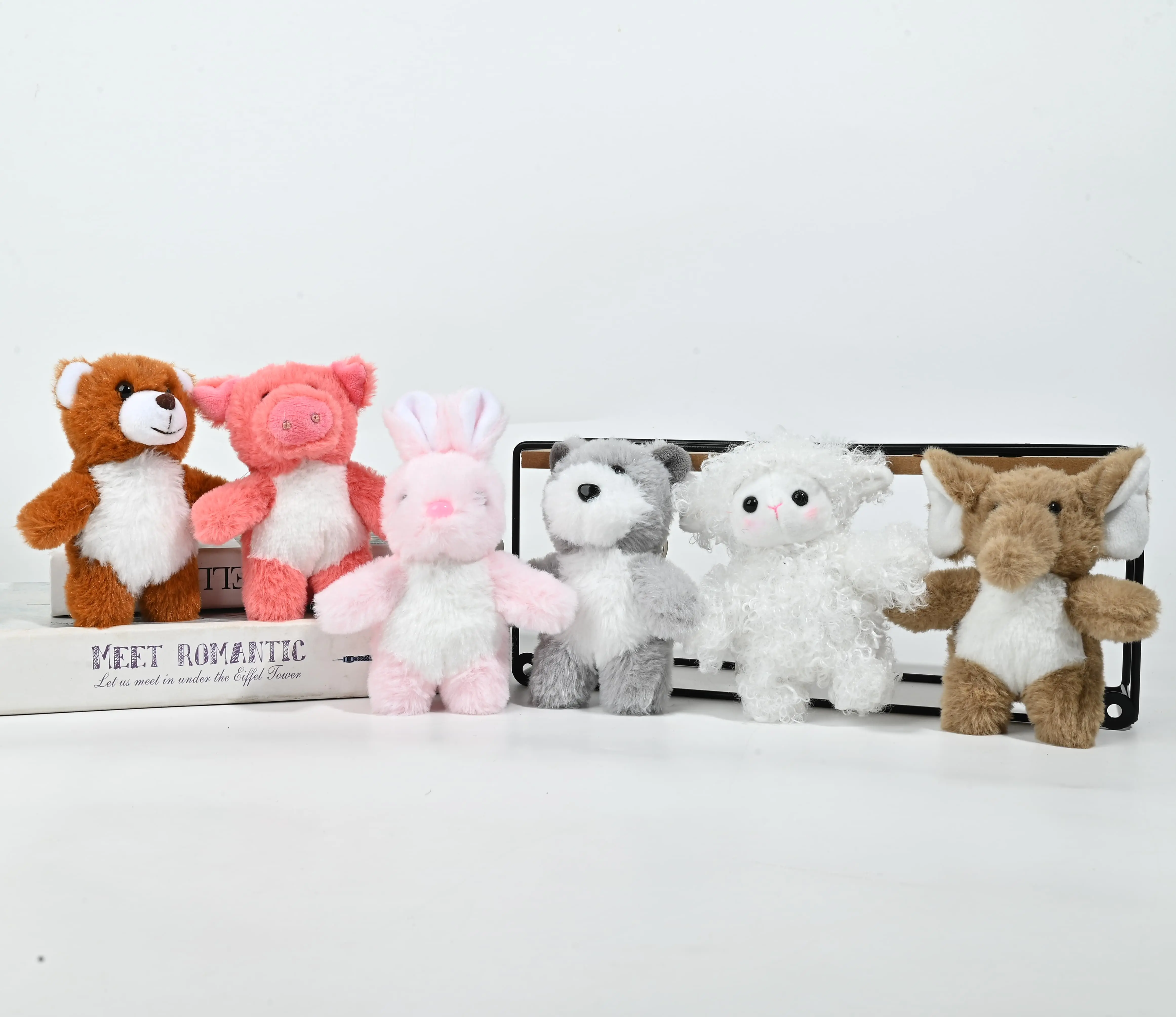 Wholesale Fan-Favorite Mini Fluffy Plush Animal Keychain Set - 6-Pack Pocket-Sized Cuddly Charms for Bags & Gifts Manufacturer, Manufacturers