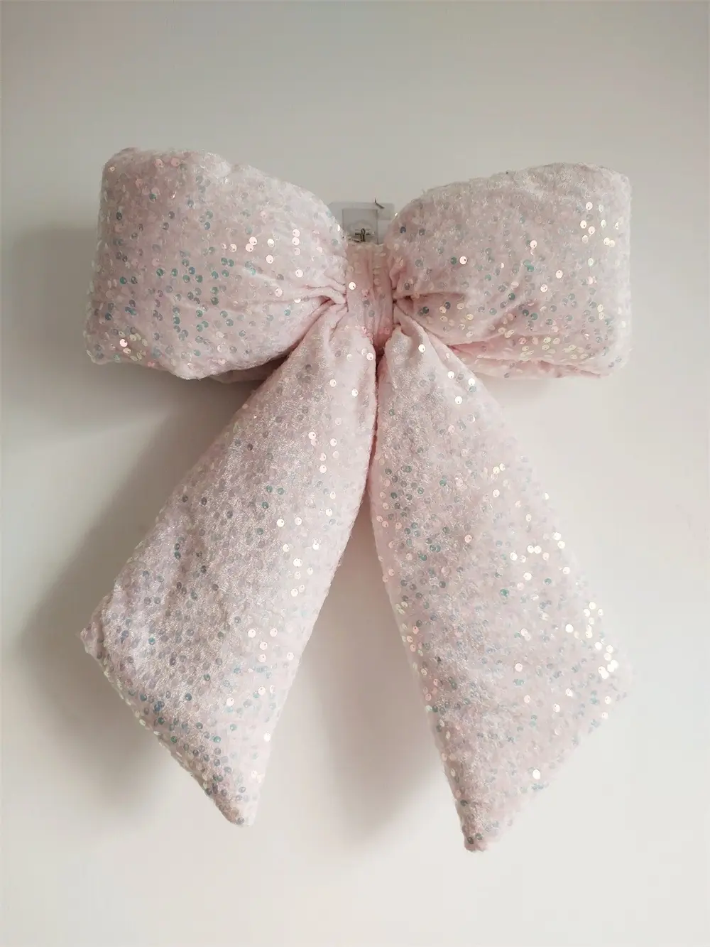 Wholesale Festive Plush Bows: Sparkly Multi-Color Hanging Decor for Holidays Manufacturer, Supplier