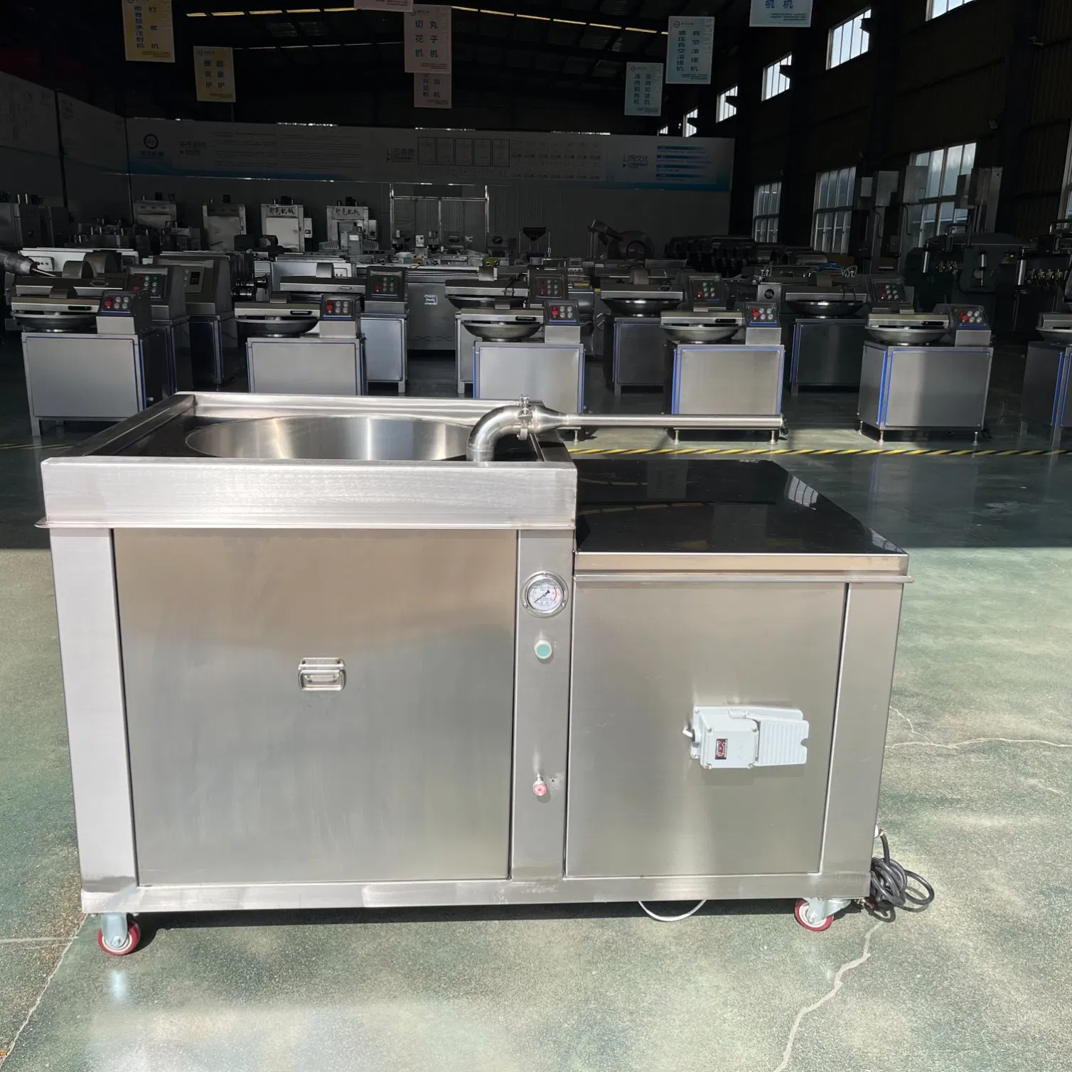 Máquina de Encher Salsichas de Grau Comercial para Produção Eficiente de Carne