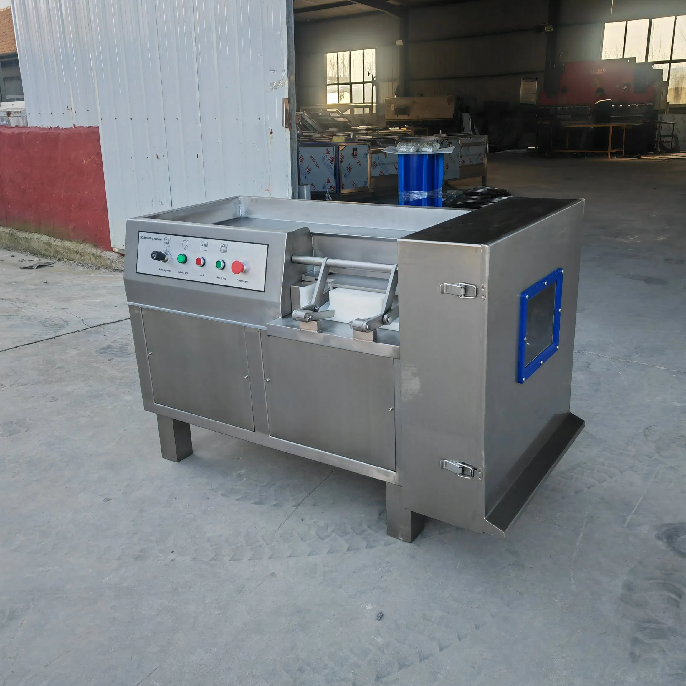 Máquina de Dicing de Frango, Pato e Carne Bovina em Aço Inoxidável Industrial, Máquina de Dicing de Carne Cozida, Máquina de Corte de Carne Totalmente Automática