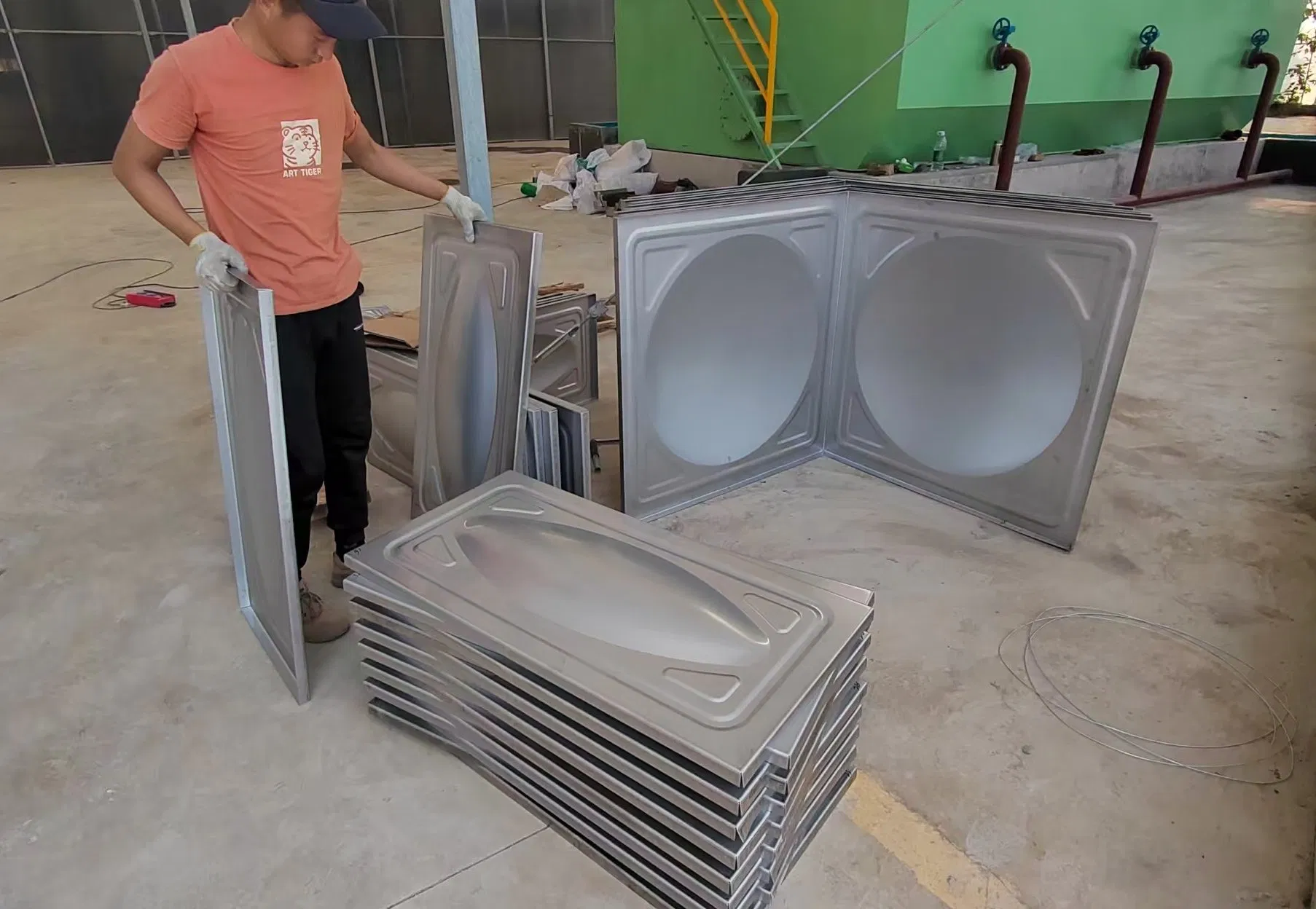 Sistema de Armazenamento de Água de Alta Eficiência Personalizável para Uso Industrial