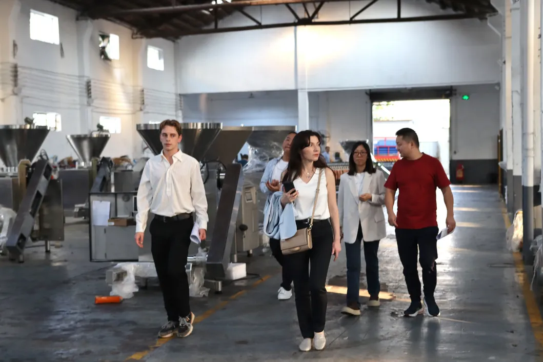Sistema Automático de Fritura de Batatas Fritas para Fábrica de Processamento de Alimentos