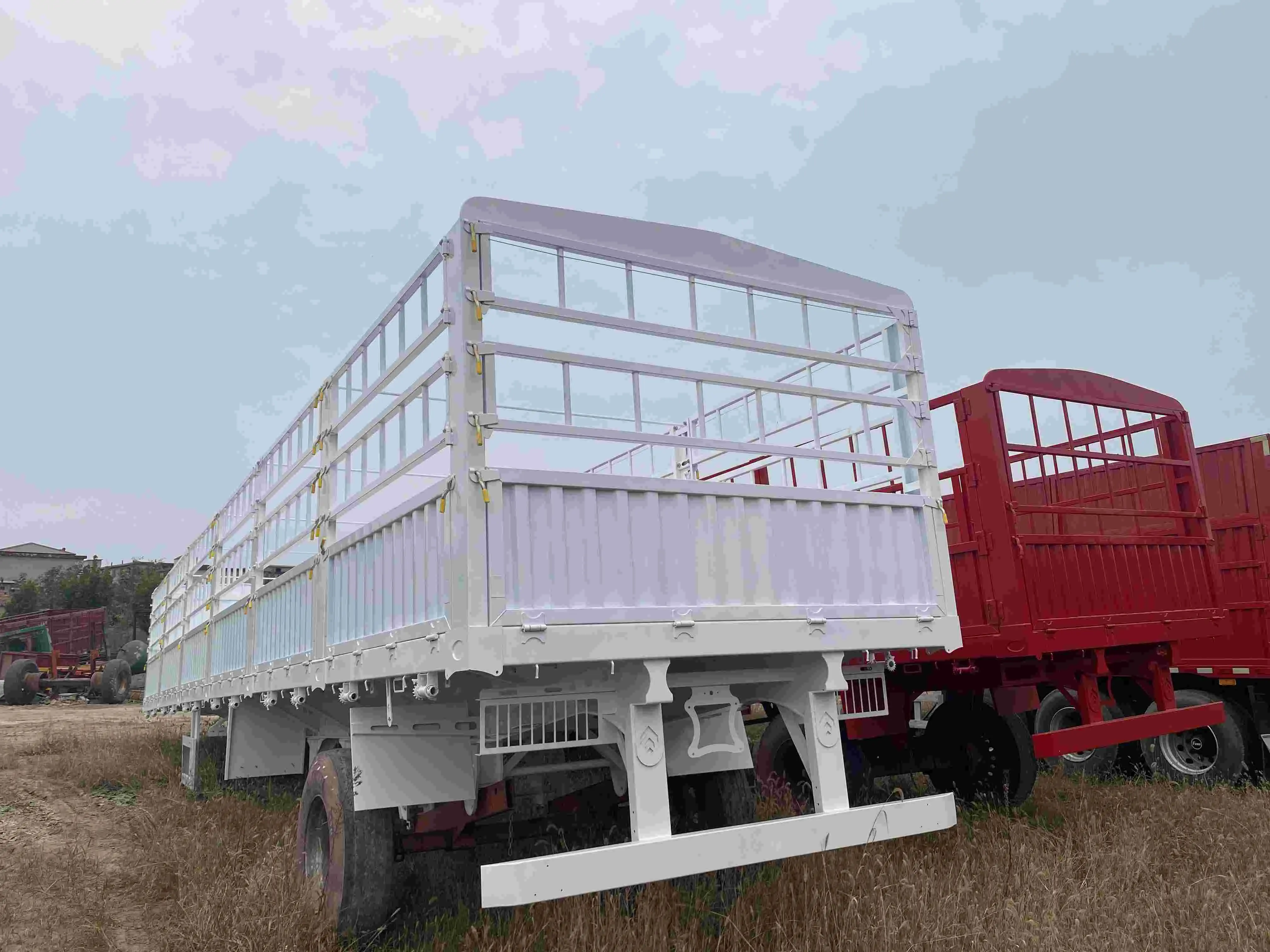 High-Quality High Durable Fence Semi Trailer Supplier, CKD
