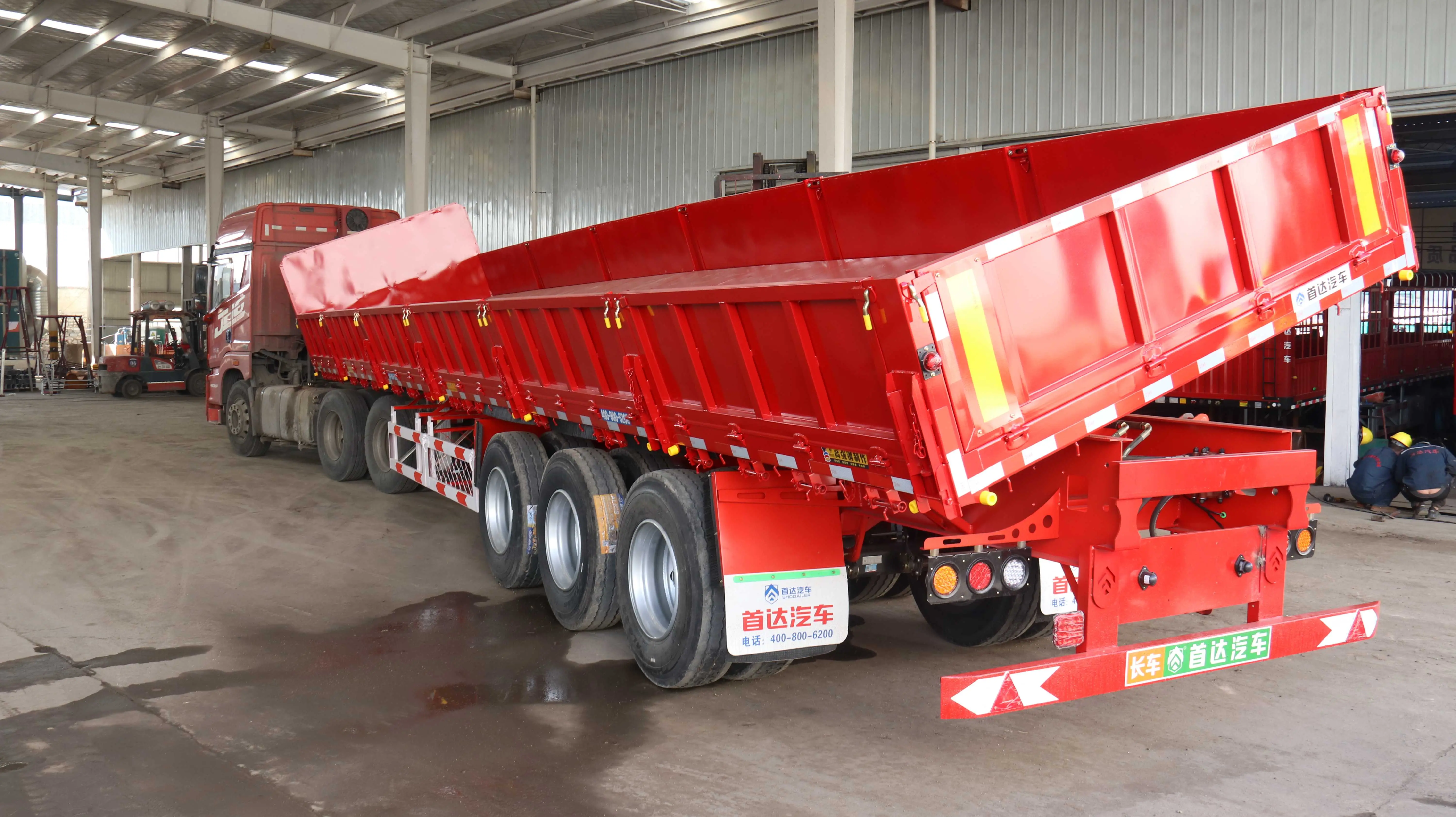 Dump Trailer and Truck Trailer Detail